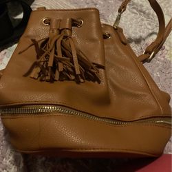 Lionel Handbags & Accessories -vegan 