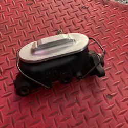 Chevy Dual Disc Master Cylinder