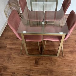 House Hold Furniture 