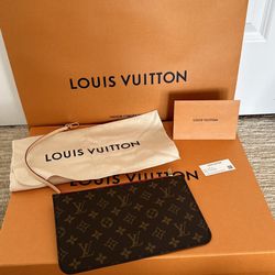 BRAND NEW! Louis Vuitton MONOGRAM Neverfull MM Pouch Pochette Wristlet