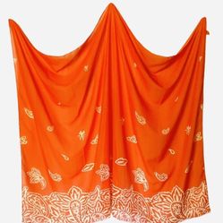 Estee Lauder 2005 Scarf Wrap Shawl Orange White Paisley Floral Print 57x42 New 
