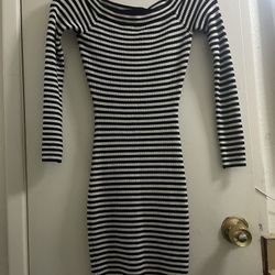 Short dress, Size S 