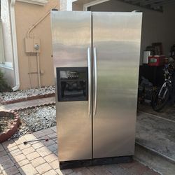 KitchenAid Superba Stainless Steel Refrigerator/Freezer