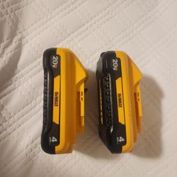 20V MAX Premium Lithium-lon 4.0Ah Battery