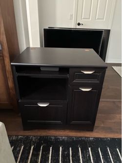 Free computer desk