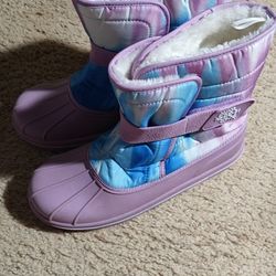 Children's Place Size 6 Girls' Print All Weather Boots or Girls' Tie Dye Snow Boots 