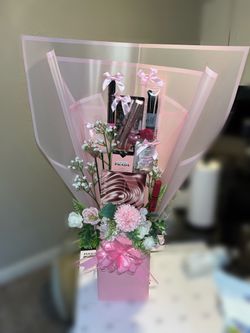 Makeup Bouquet