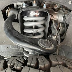 Silverado Sierra Chevy GMC Lift & Leveling Kits