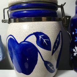 VINTAGE  Kitchen Food Storage FRUIT JARS  set of 2