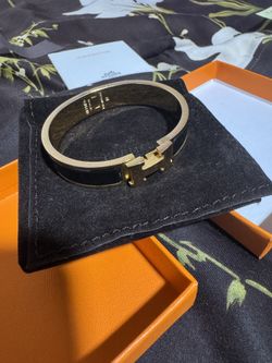 Hermes Bracelet Black With Gold Hardware