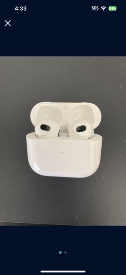 apple earpod gnr3 in excellent condition $60 