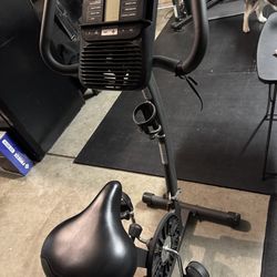 Golds Gym Indoor Bike