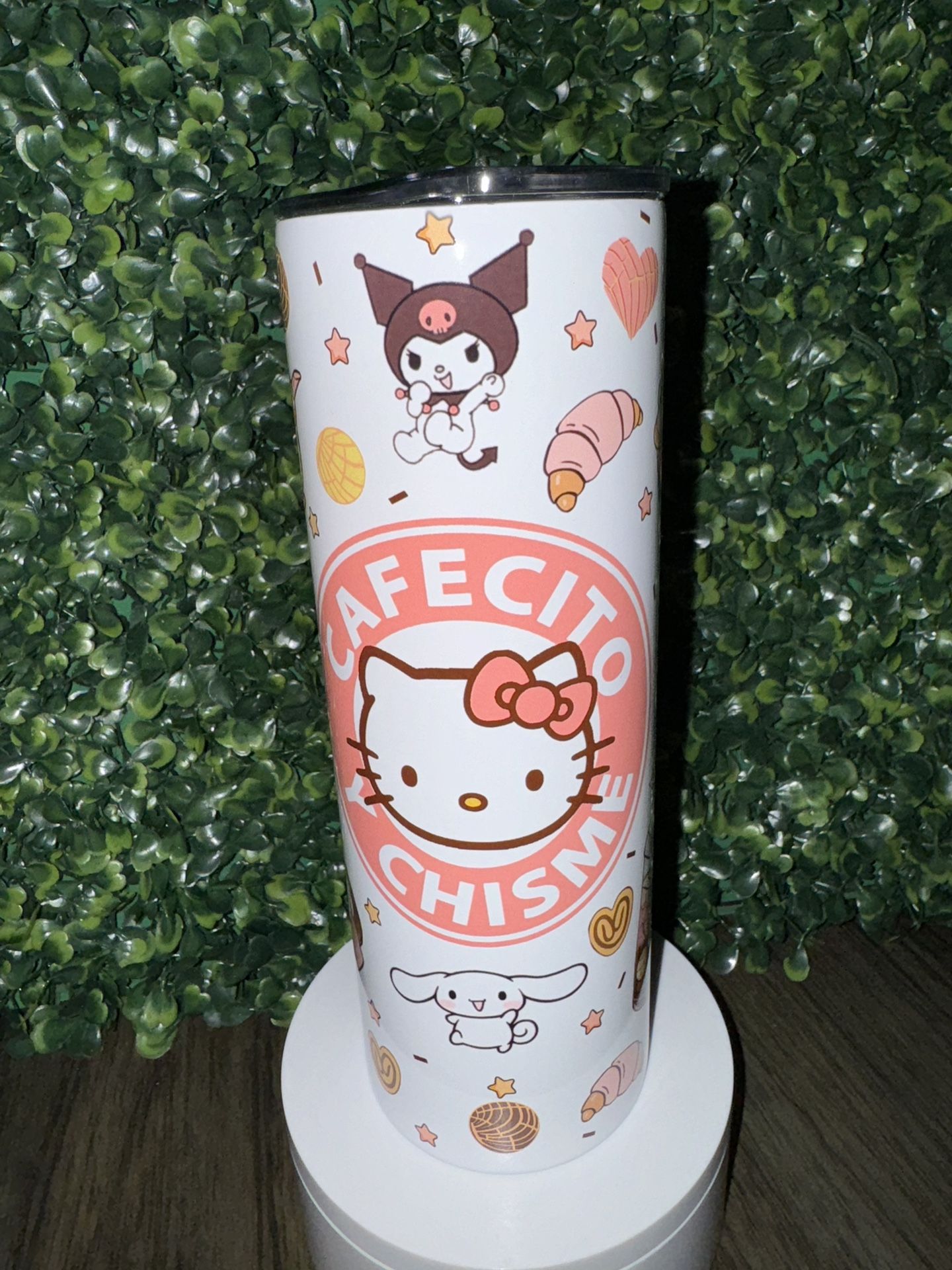 Hello Kitty And Friends Cafecito Y Chisme Tumbler