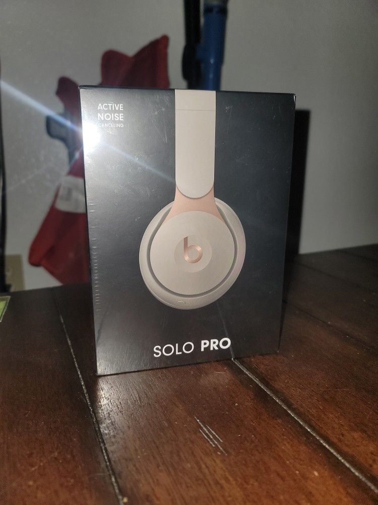 New Beats Solo Pro Wireless 