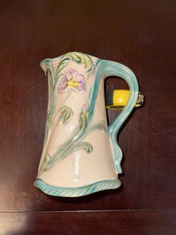 Vintage Antique Vase Thumbnail