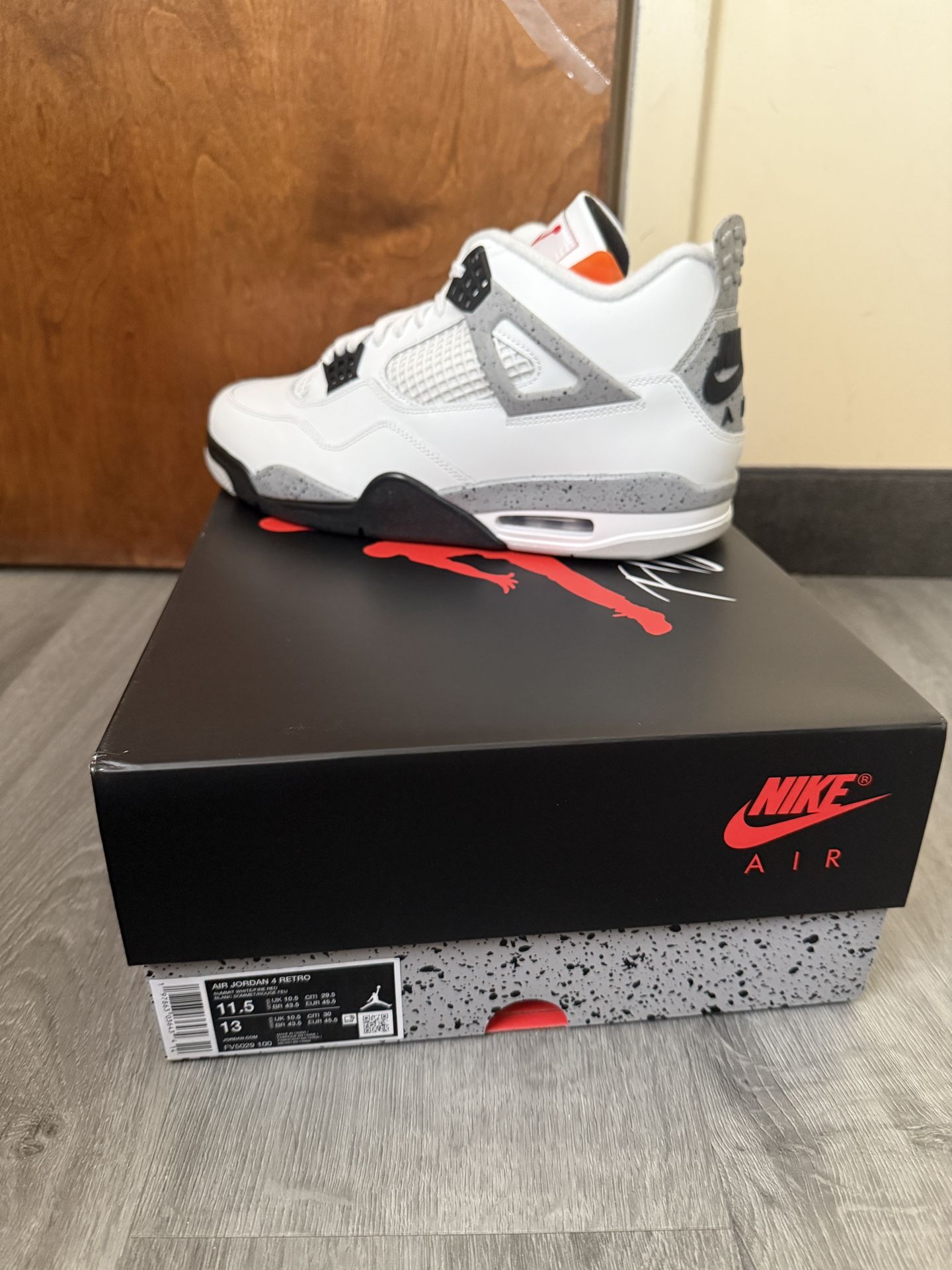 JORDAN 4 WHITE CEMENT 11.5