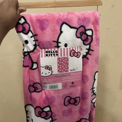 Hello Kitty Blanket 