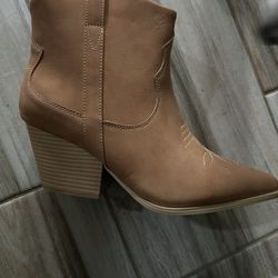 Women’s Cowboy Boots