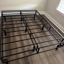 Heavy Duty Queen Bed Platform Bed Frame No Box Spring Needed