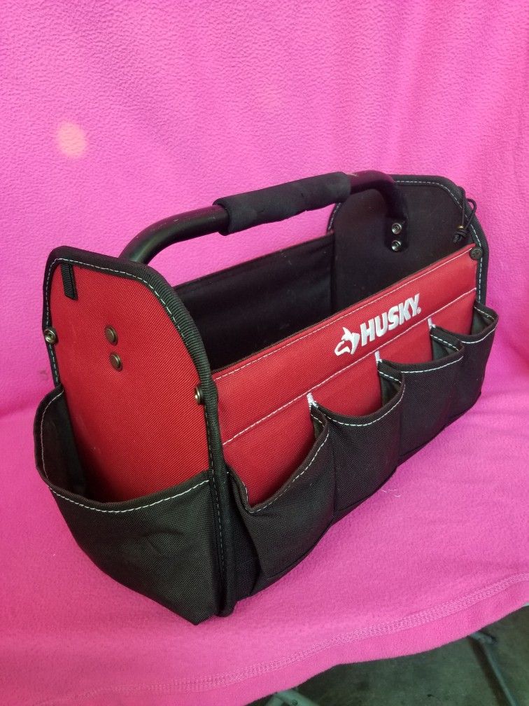 Used Husky bag tools
