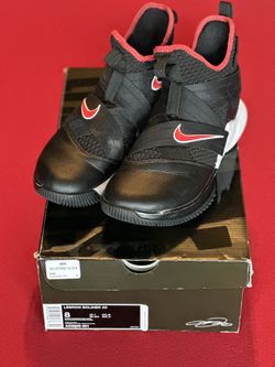 Lebron Soldier XII Size 8