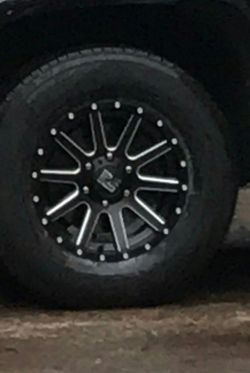 17" Black XD SUV rims