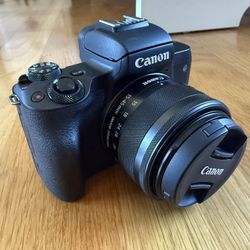 Canon M50 (like new)