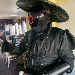 Costume