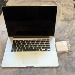2015 Apple MacBook Pro 15" A1398 16GB 500GB AMD R9 M370X GPU