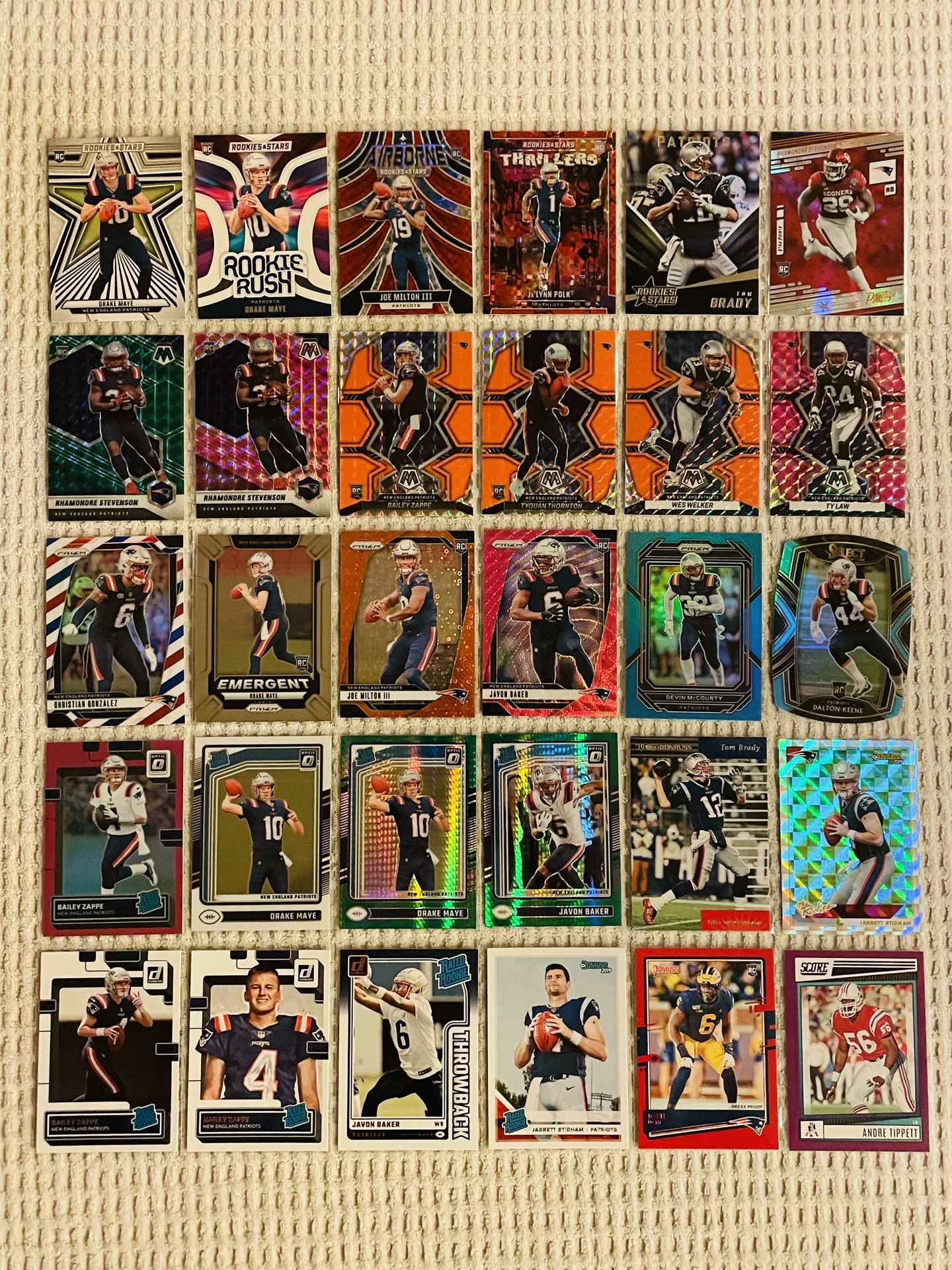 New England Patriots 30 Card Football Lot! Rookies, Prizms, Parallels, Short Prints, Variations & More!