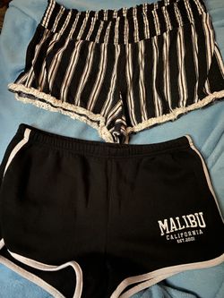 Ladies Large Short Bundle $7 Size Large 