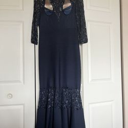 There Is A Two items Long Evening Dress & Shoes The Size Of The Dress Is M & Shoes 7 The Color Is Navy BlueThe Dress Made By TADASHI Shoji Both 4 $250