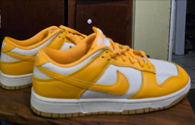 Nike Dunk Low Premium "University Gold Coconut Milk" 9.5  men