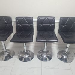 Set De 4 Bar Stools 