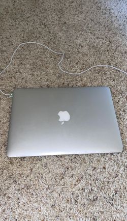 Apple Macbook Air