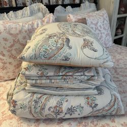 8 Piece Reversible Queen Comforter Set