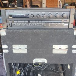 Pioneer C-V2300 Amplifier 