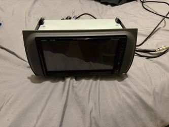 Boss Double Din 7in Carplay Stereo