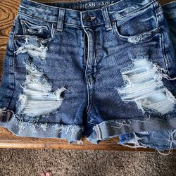 America Eagle Women Shorts Size 4 (2)