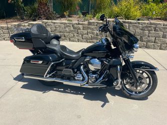 2015 Ultra Limited Low