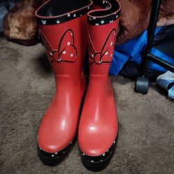 Minnie Mouse Rain Boots Size 8