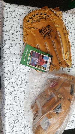 Cal Riphen JR... BASEBALL GLOVES SIGNED....