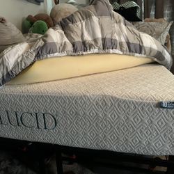 Mattress And Bed Frame 