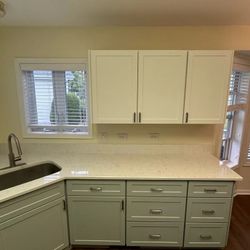 Shekar White/U Shape 