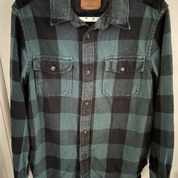 American Eagle Men’s Plaid Shirt  Size L