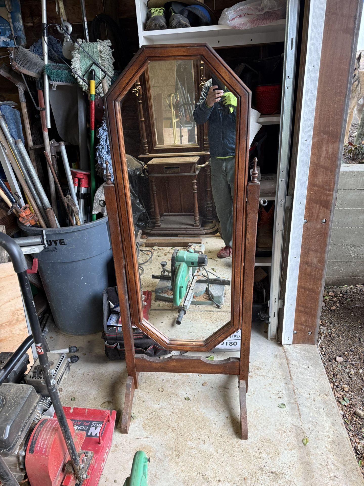 Antique Mirror Free Standing
