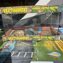 10 Gallon Reptile Tank