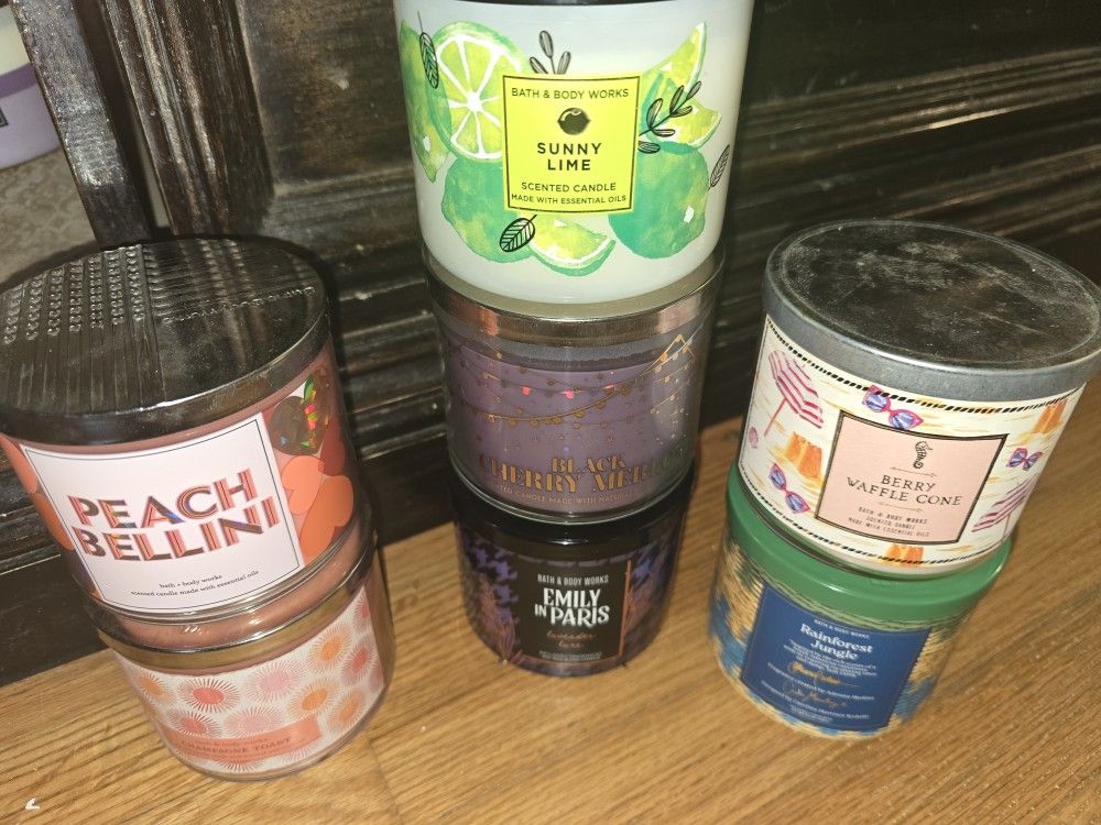 Bath body works candles 3wick ALL NEW smoke free home parma $11each 