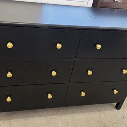 Farmhouse Style 6 Drawer Dresser New