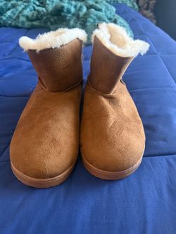 Girl shoes